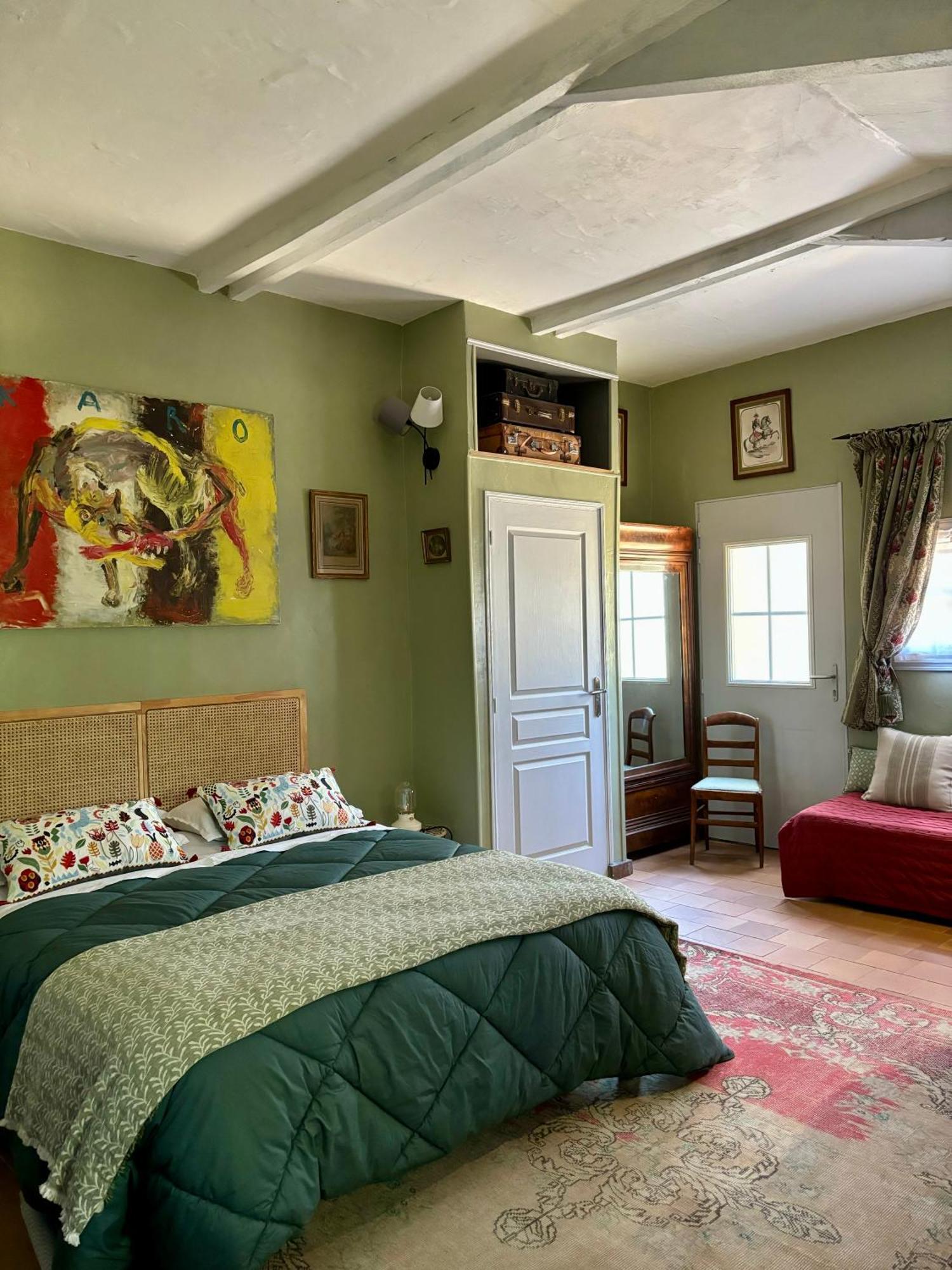 Domaine Du Commandeur Bed & Breakfast Mondragon Bagian luar foto