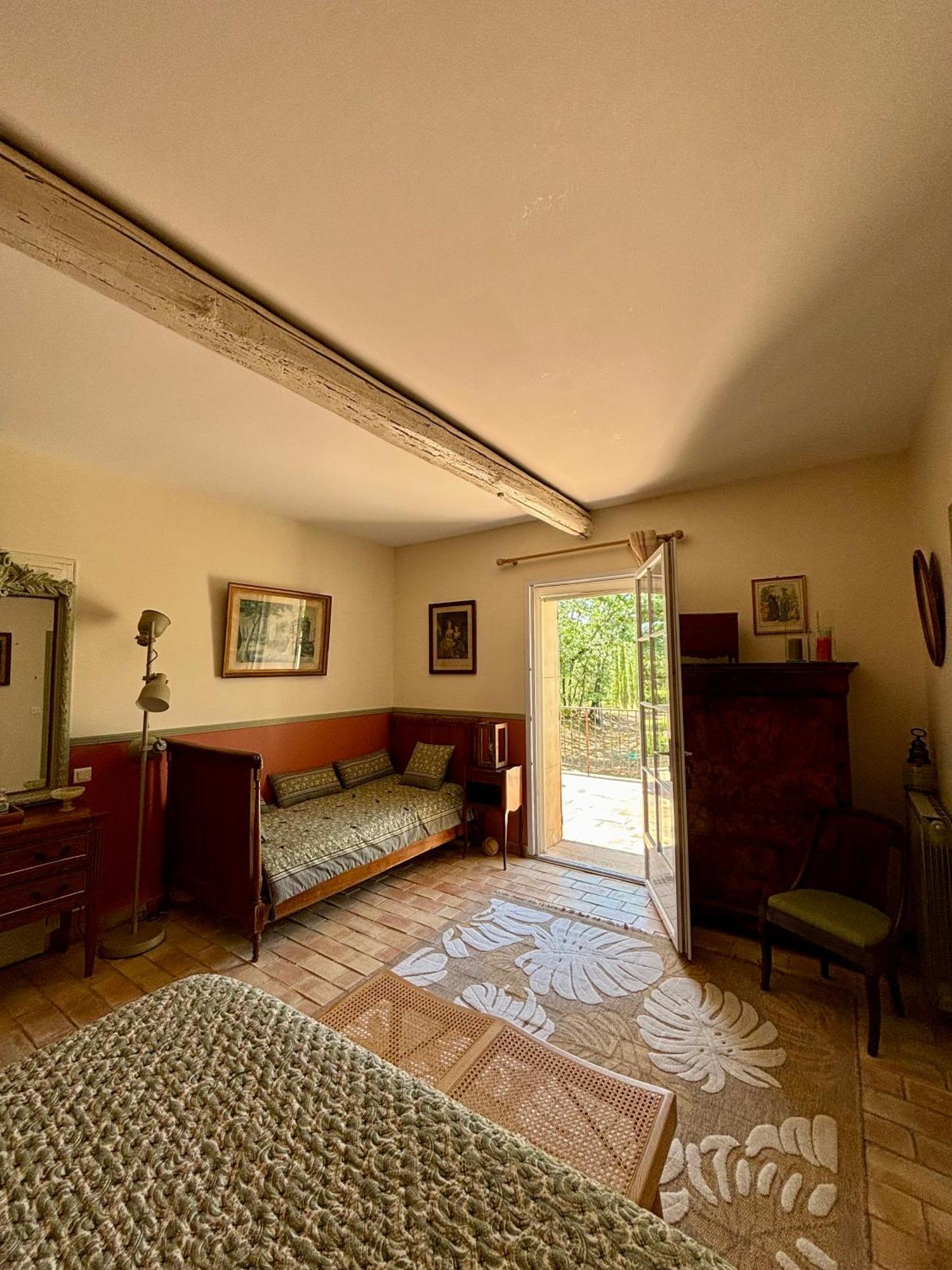 Domaine Du Commandeur Bed & Breakfast Mondragon Bagian luar foto